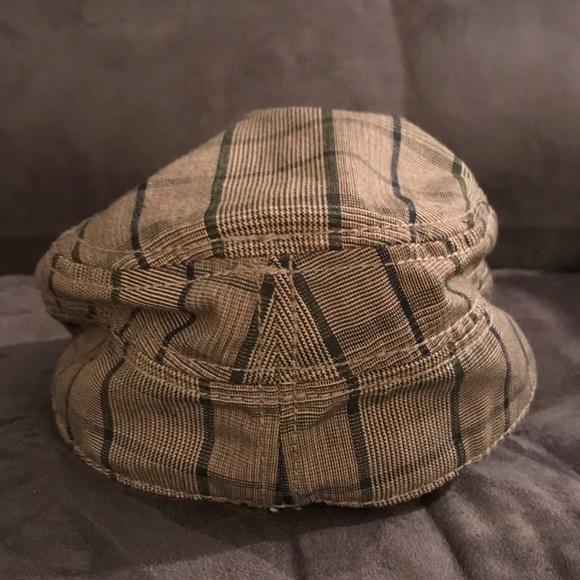 Plaid Fitted Hat - Picture 6 of 8